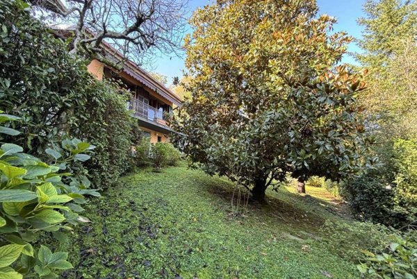 casa indipendente in vendita a Riccò del Golfo di Spezia