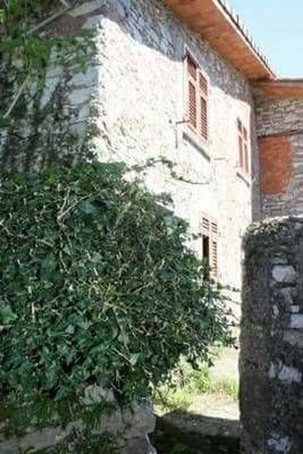 appartamento in vendita a Riccò del Golfo di Spezia