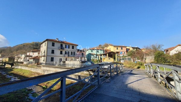 appartamento in vendita a Riccò del Golfo di Spezia in zona Ponzò