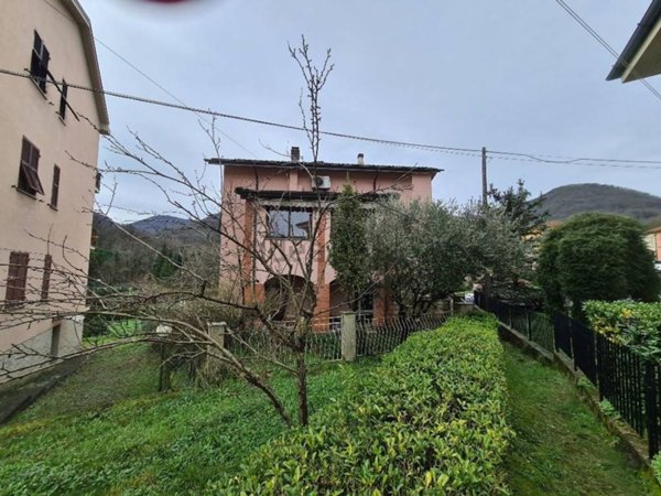 appartamento in vendita a Riccò del Golfo di Spezia