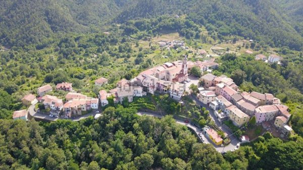 appartamento in vendita a Riccò del Golfo di Spezia