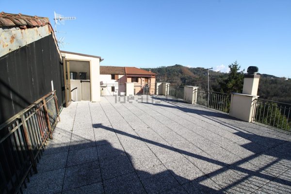 appartamento in vendita a Riccò del Golfo di Spezia in zona San Benedetto