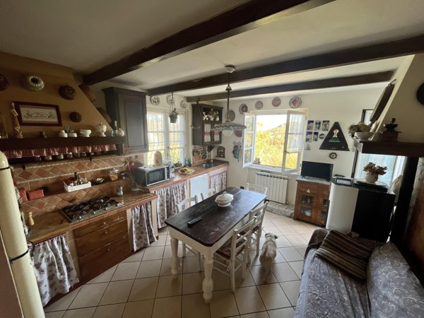 casa indipendente in vendita a Riccò del Golfo di Spezia in zona Porcale