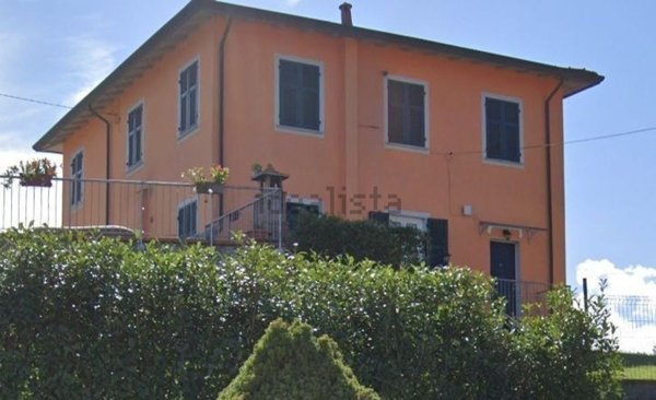 appartamento in vendita a Riccò del Golfo di Spezia in zona San Benedetto