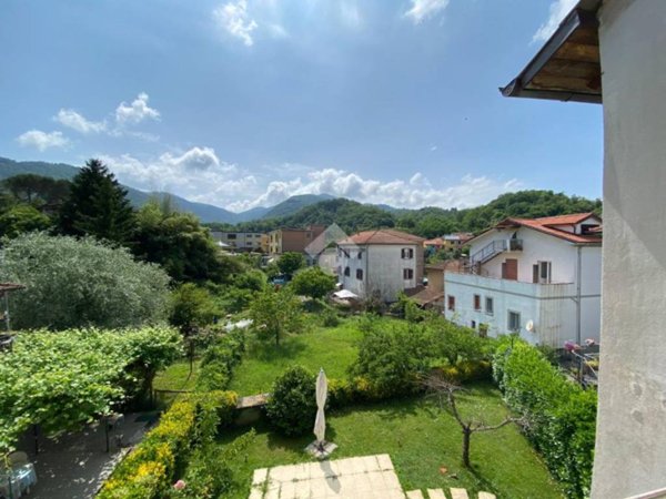 appartamento in vendita a Riccò del Golfo di Spezia