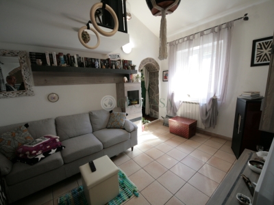 appartamento in vendita a Riccò del Golfo di Spezia in zona Polverara