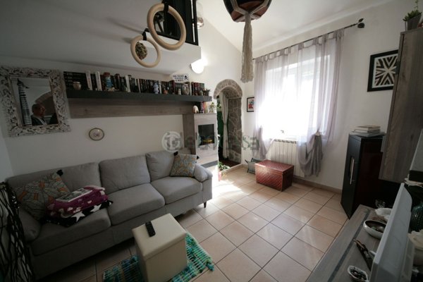 appartamento in vendita a Riccò del Golfo di Spezia in zona Polverara