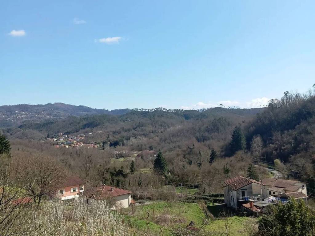 casa indipendente in vendita a Riccò del Golfo di Spezia in zona Valdipino