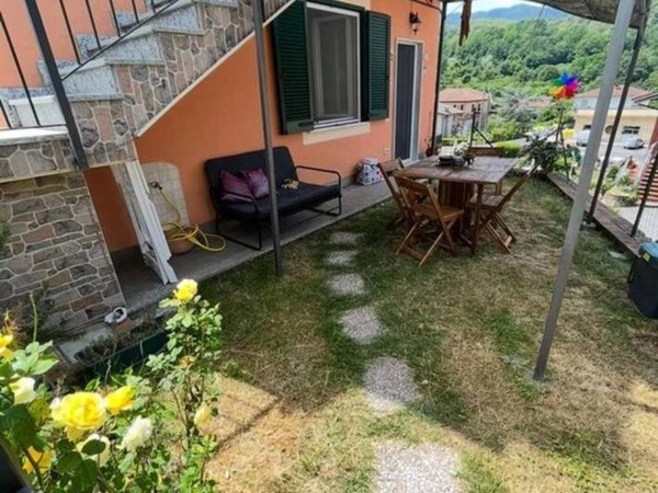 appartamento in vendita a Riccò del Golfo di Spezia