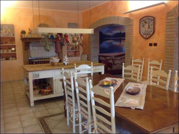 casa indipendente in vendita a Riccò del Golfo di Spezia in zona Polverara