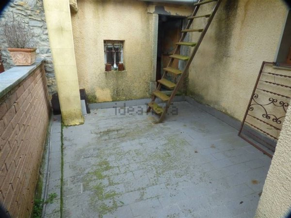 appartamento in vendita a Riccò del Golfo di Spezia in zona San Benedetto