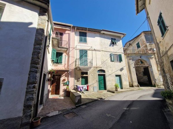 appartamento in vendita a Riccò del Golfo di Spezia
