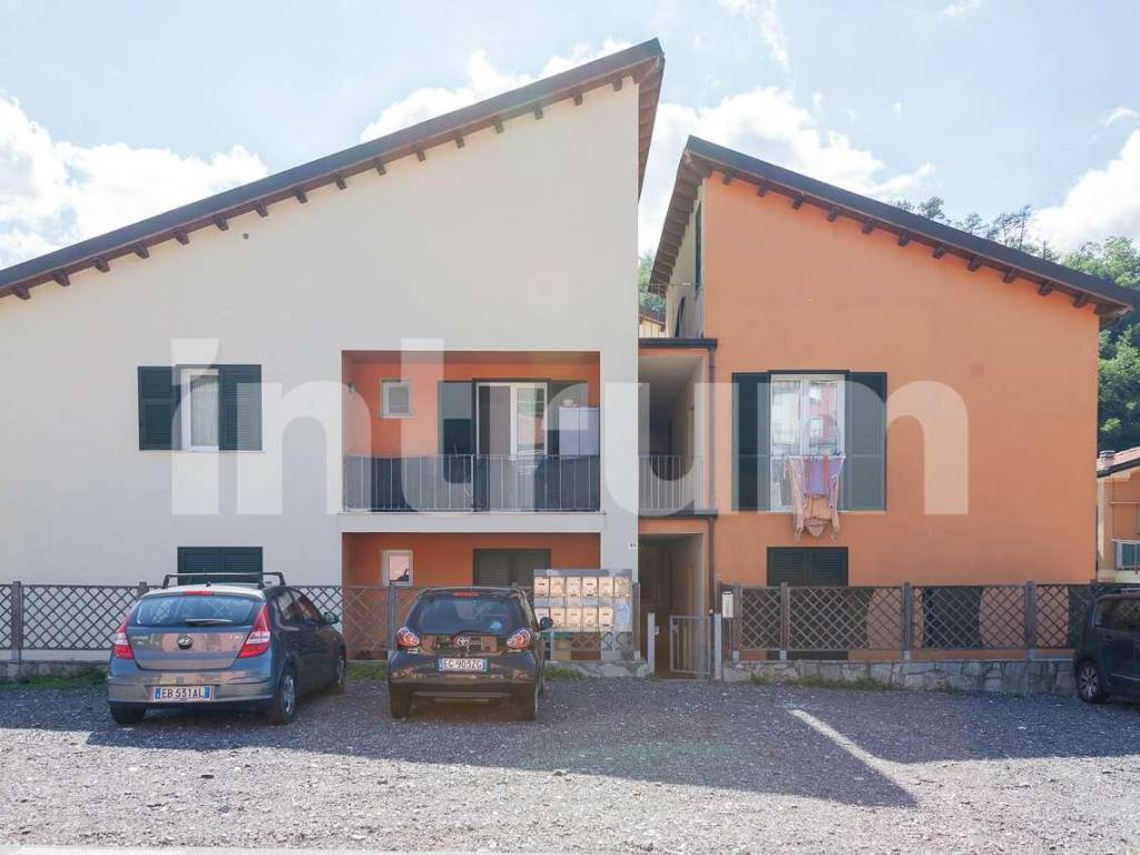 appartamento in vendita a Riccò del Golfo di Spezia