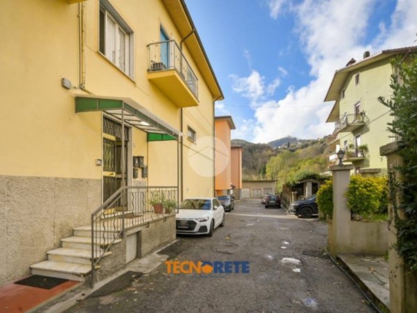 appartamento in vendita a Riccò del Golfo di Spezia