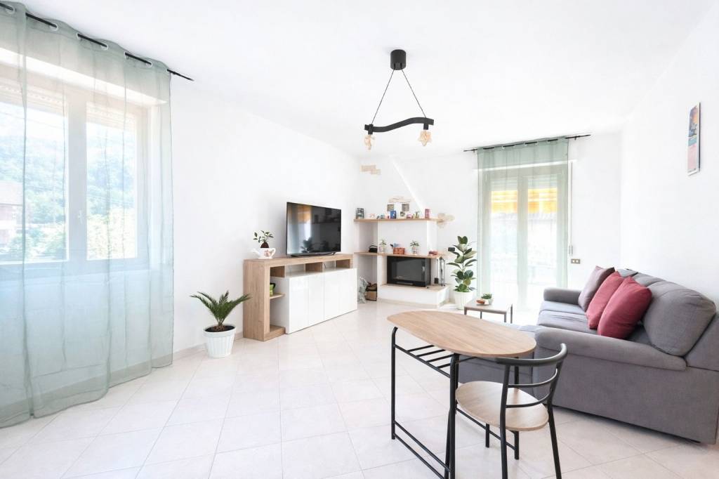 appartamento in vendita a Riccò del Golfo di Spezia