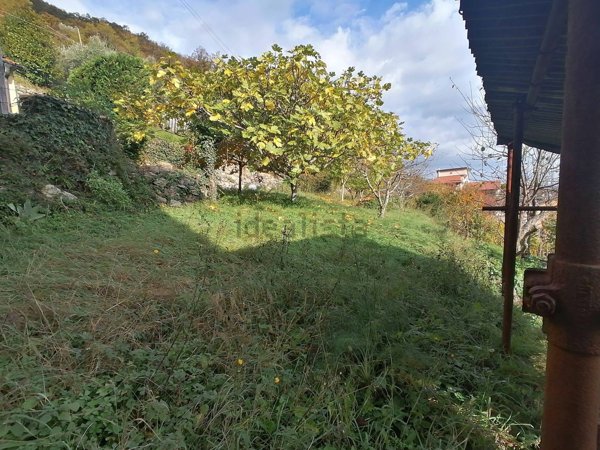 appartamento in vendita a Riccò del Golfo di Spezia in zona San Benedetto