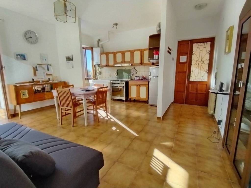 appartamento in vendita a Riccò del Golfo di Spezia in zona San Benedetto