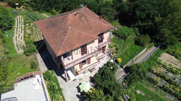 appartamento in vendita a Riccò del Golfo di Spezia