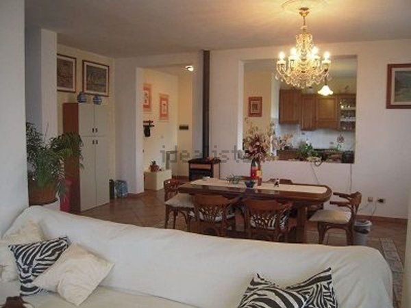 casa indipendente in vendita a Riccò del Golfo di Spezia