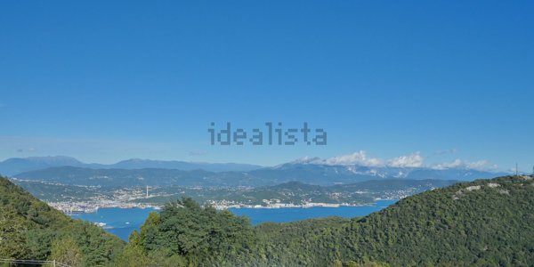 casa semindipendente in vendita a Riccò del Golfo di Spezia