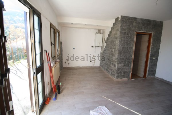 appartamento in vendita a Riccò del Golfo di Spezia in zona San Benedetto