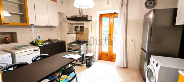 casa indipendente in vendita a Riccò del Golfo di Spezia