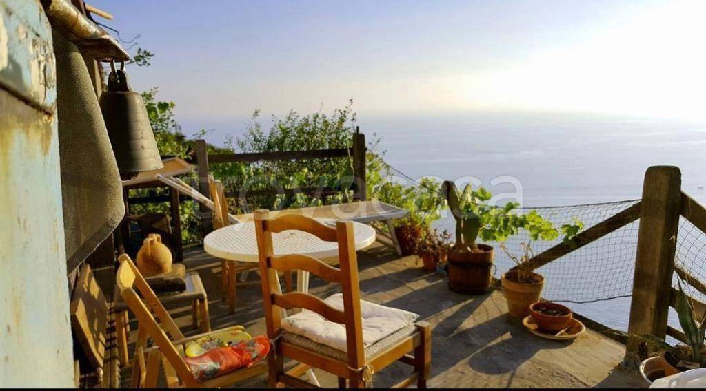 casa indipendente in vendita a Riomaggiore
