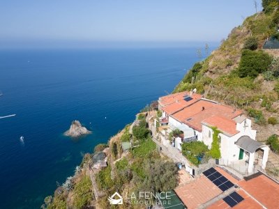 casa indipendente in vendita a Riomaggiore