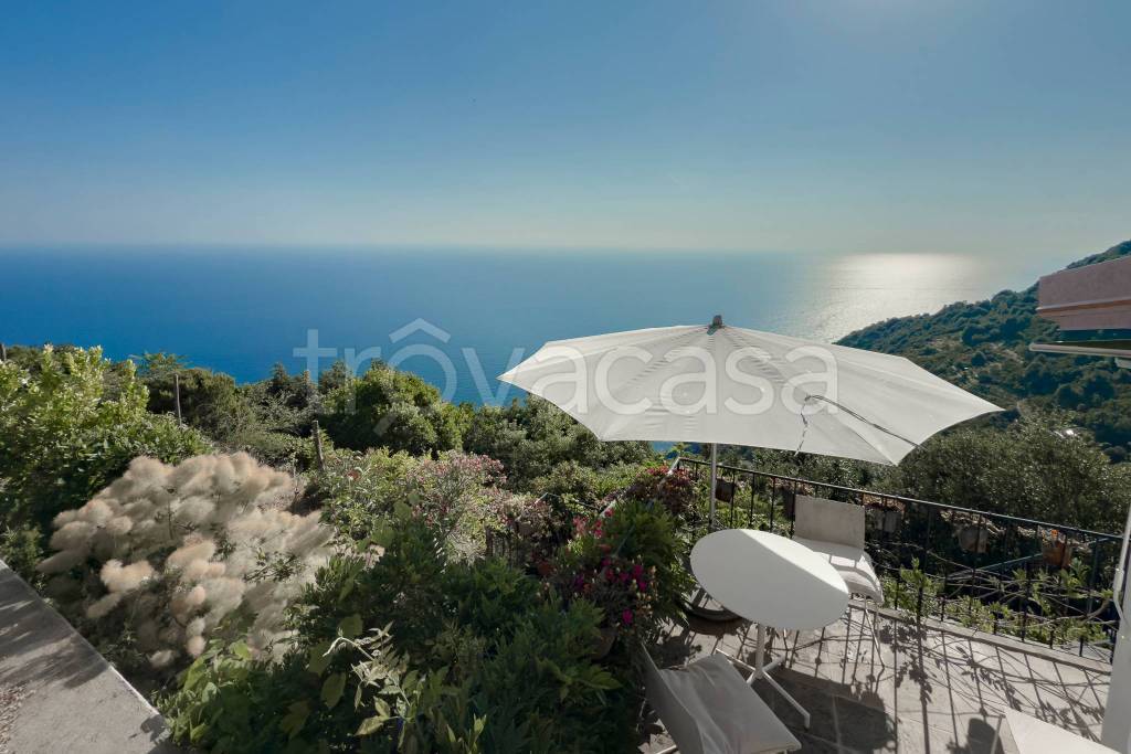 casa indipendente in vendita a Riomaggiore