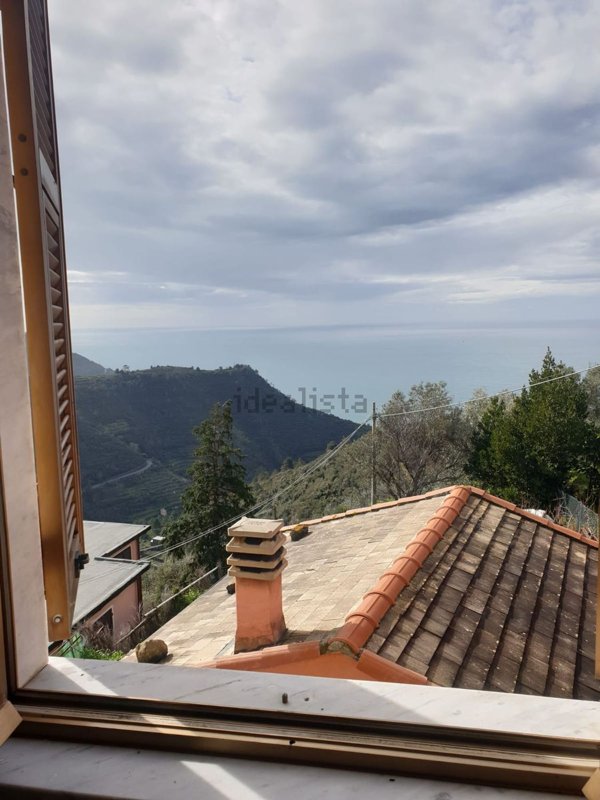 appartamento in vendita a Riomaggiore in zona Manarola