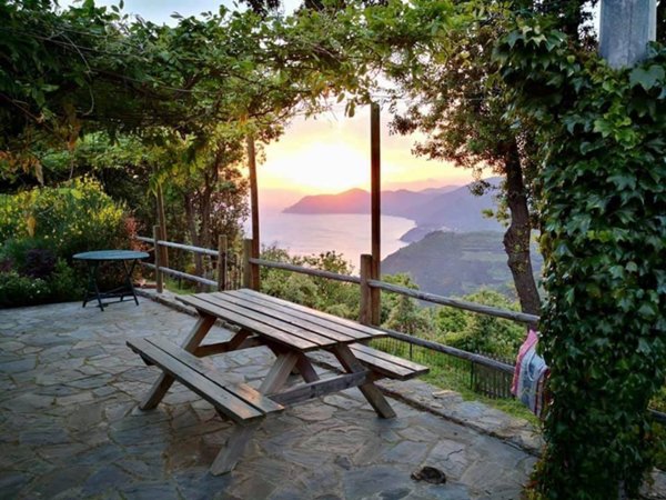 casa indipendente in vendita a Riomaggiore
