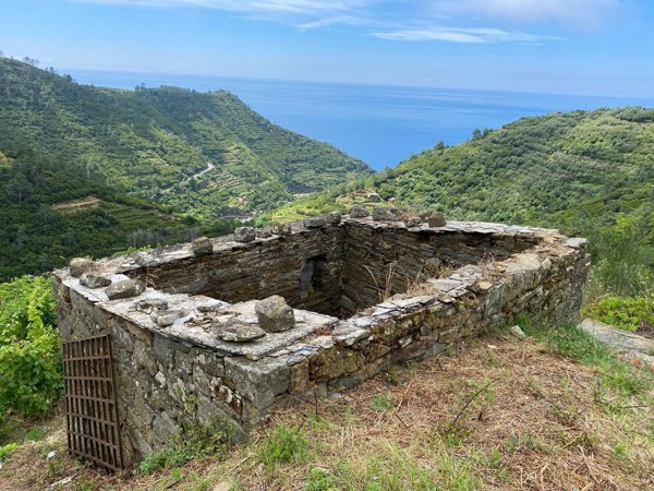 appartamento in vendita a Riomaggiore in zona Volastra