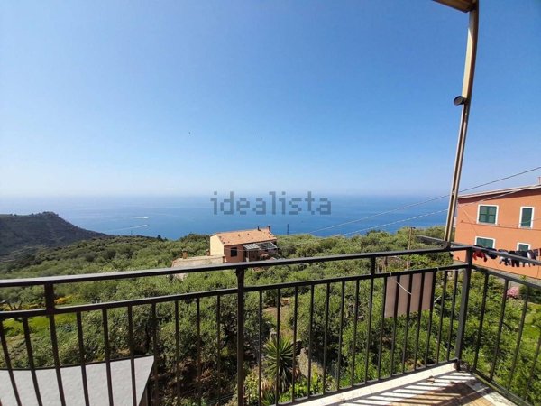 appartamento in vendita a Riomaggiore in zona Volastra