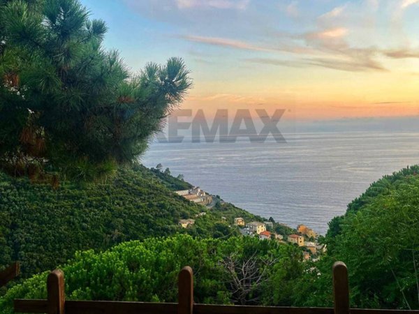 casa indipendente in vendita a Riomaggiore