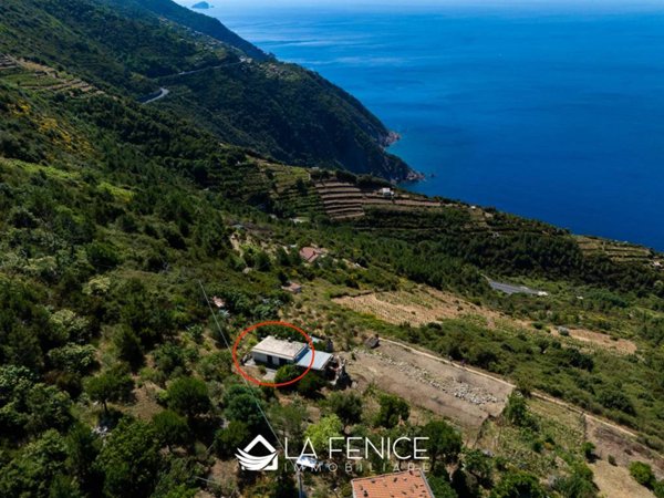 casa indipendente in vendita a Riomaggiore