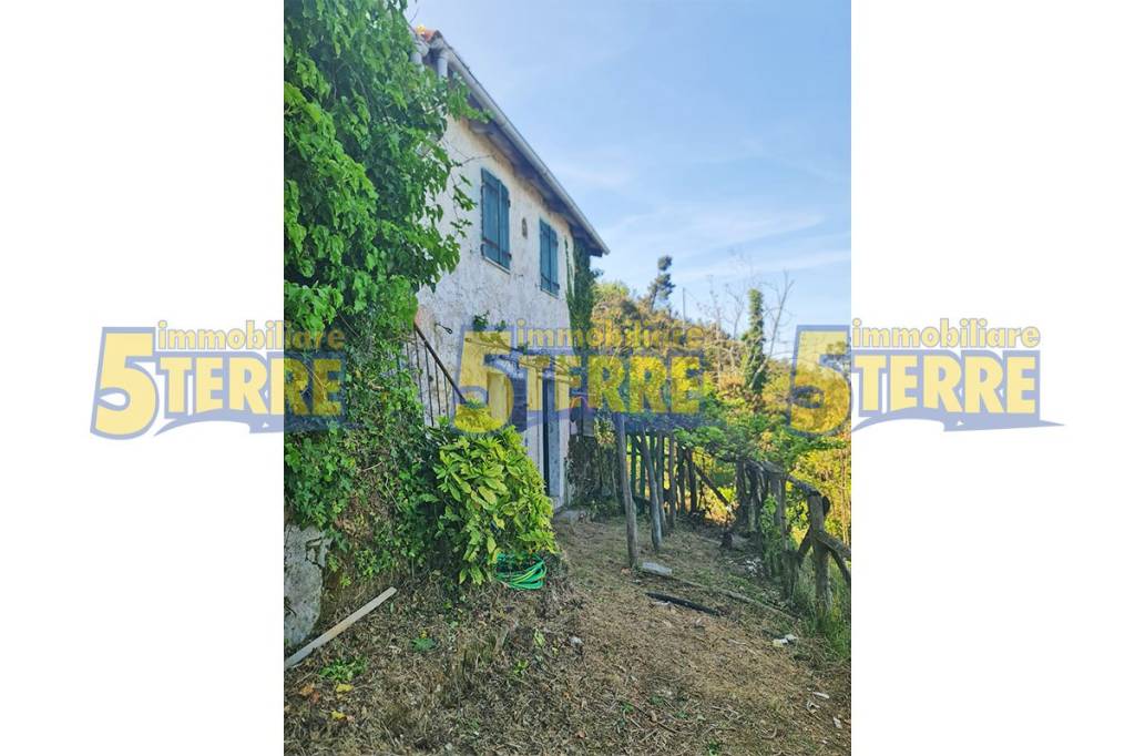 casa indipendente in vendita a Riomaggiore