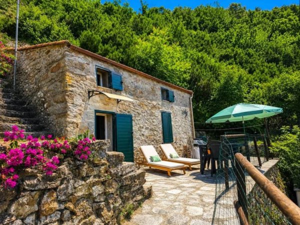 casa indipendente in vendita a Riomaggiore
