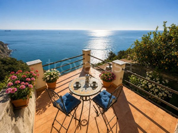 casa indipendente in vendita a Riomaggiore