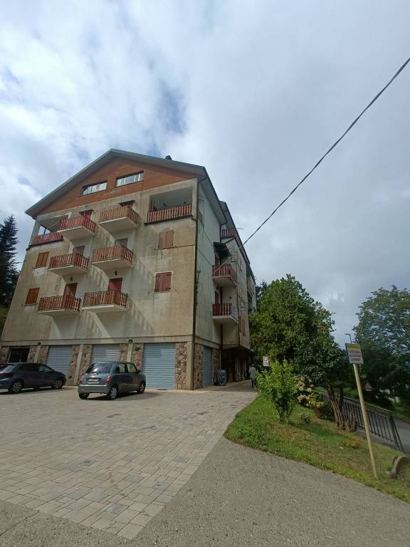 appartamento in vendita a Rocchetta di Vara in zona Suvero