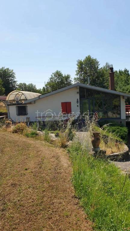 casa indipendente in vendita a Rocchetta di Vara