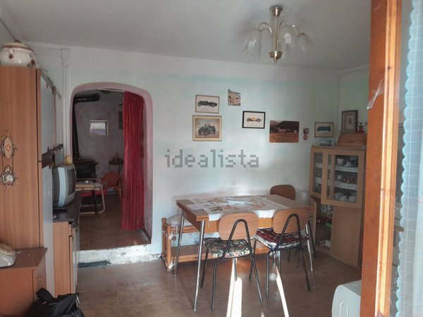 casa indipendente in vendita a Rocchetta di Vara in zona Suvero