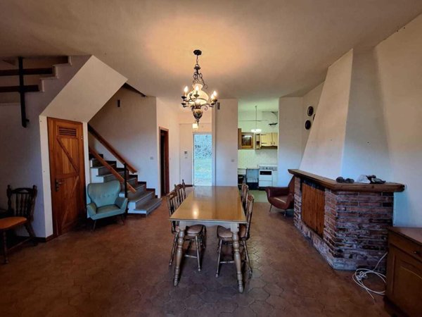 appartamento in vendita a Rocchetta di Vara