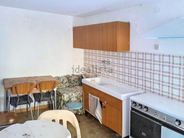casa indipendente in vendita a Rocchetta di Vara in zona Veppo
