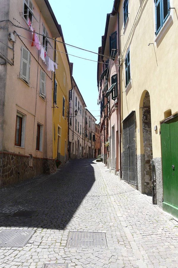 casa indipendente in vendita a Santo Stefano di Magra