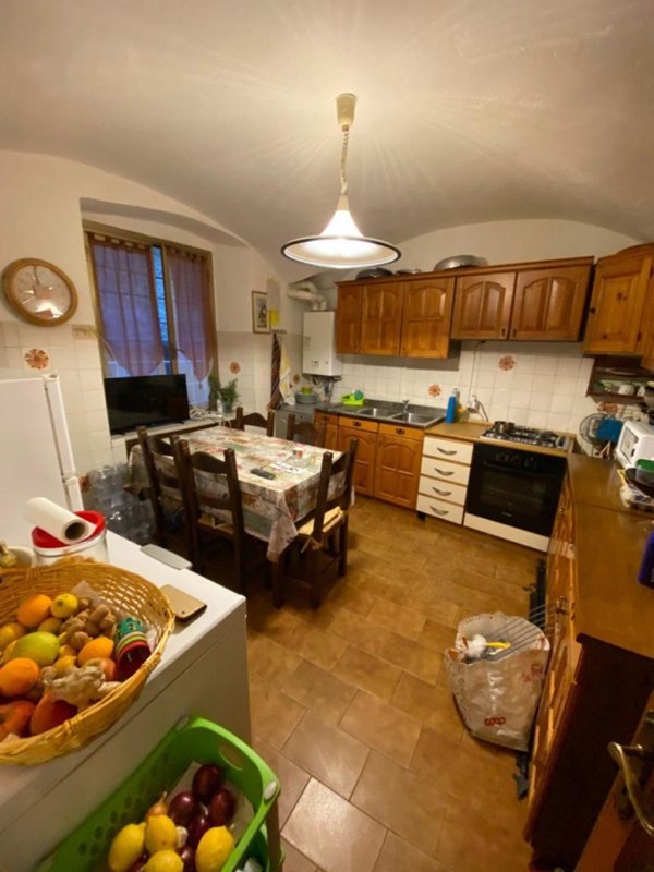 casa indipendente in vendita a Santo Stefano di Magra