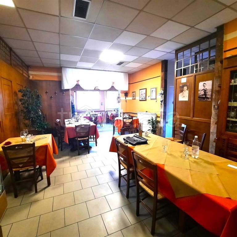 negozio in vendita a Santo Stefano di Magra