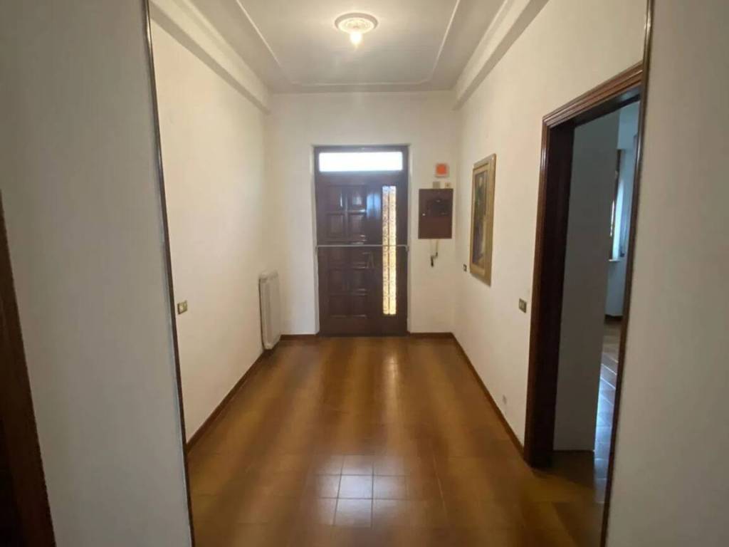 casa indipendente in vendita a Santo Stefano di Magra