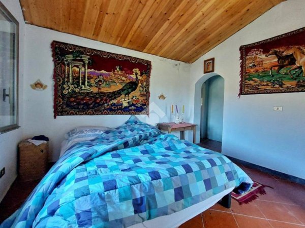 casa indipendente in vendita a Santo Stefano di Magra in zona Ponzano Superiore