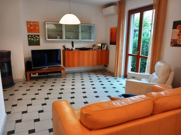 appartamento in vendita a Santo Stefano di Magra in zona Ponzano Magra