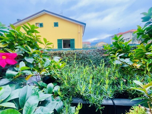 appartamento in vendita a Santo Stefano di Magra